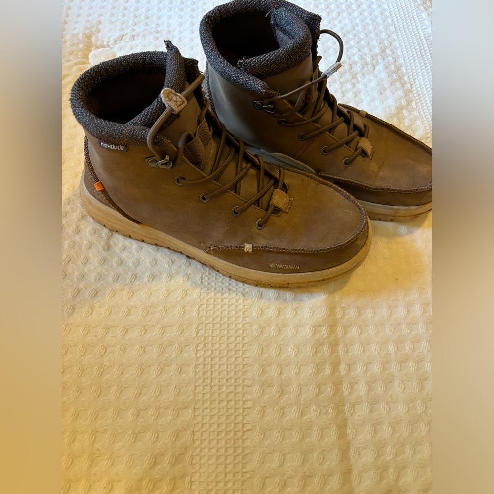Hey Dude Comfort Boot